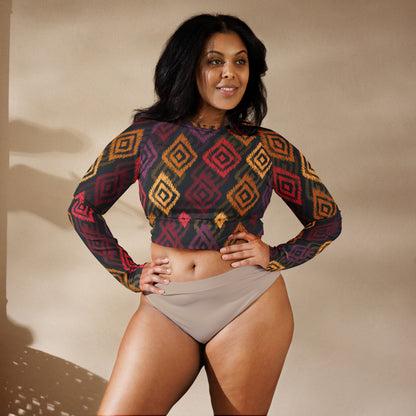 Geometric long-sleeve crop top, multicolor diamond pattern with cropped waist