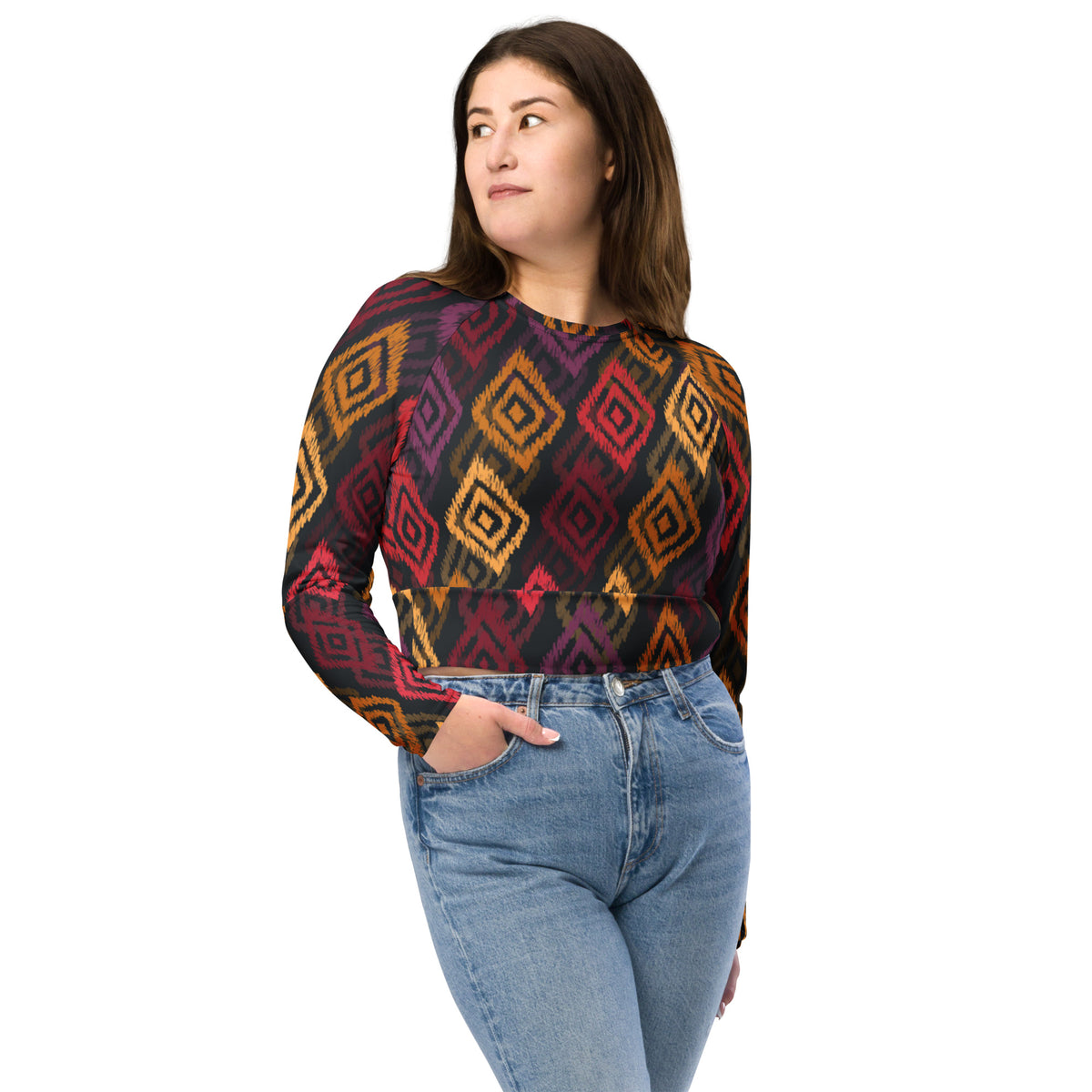 Geometric long-sleeve crop top with multicolor diamond print, crew neckline