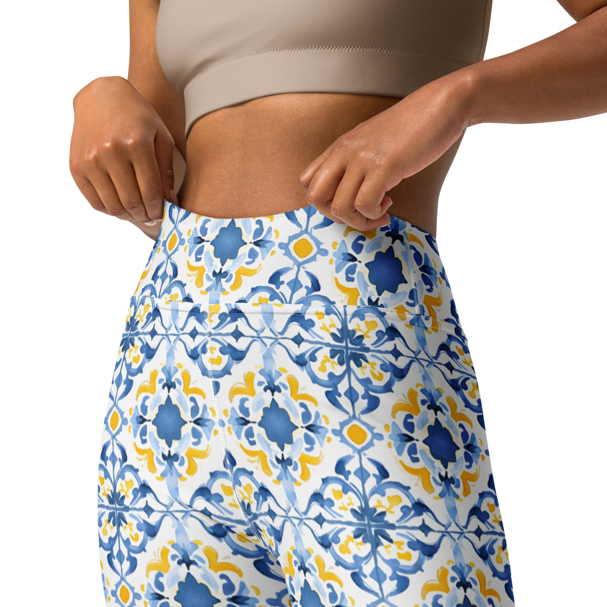 High-rise yoga leggings with elastic waistband and blue-yellow floral tile print