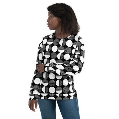 Black and white geometric circle print sweatshirt, crew neck and long sleeves.