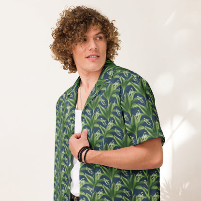 Green leafy print short-sleeve button-up shirt with open camp collar.