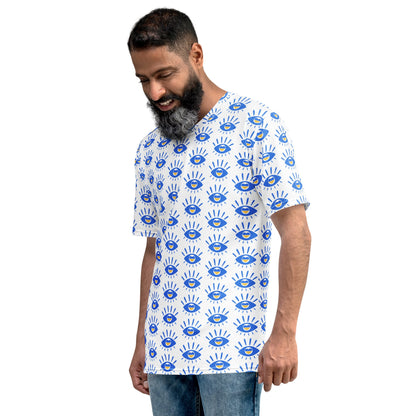 Men's t-shirt with white and blue eye pattern, crew neck, short sleeves (model looking down)