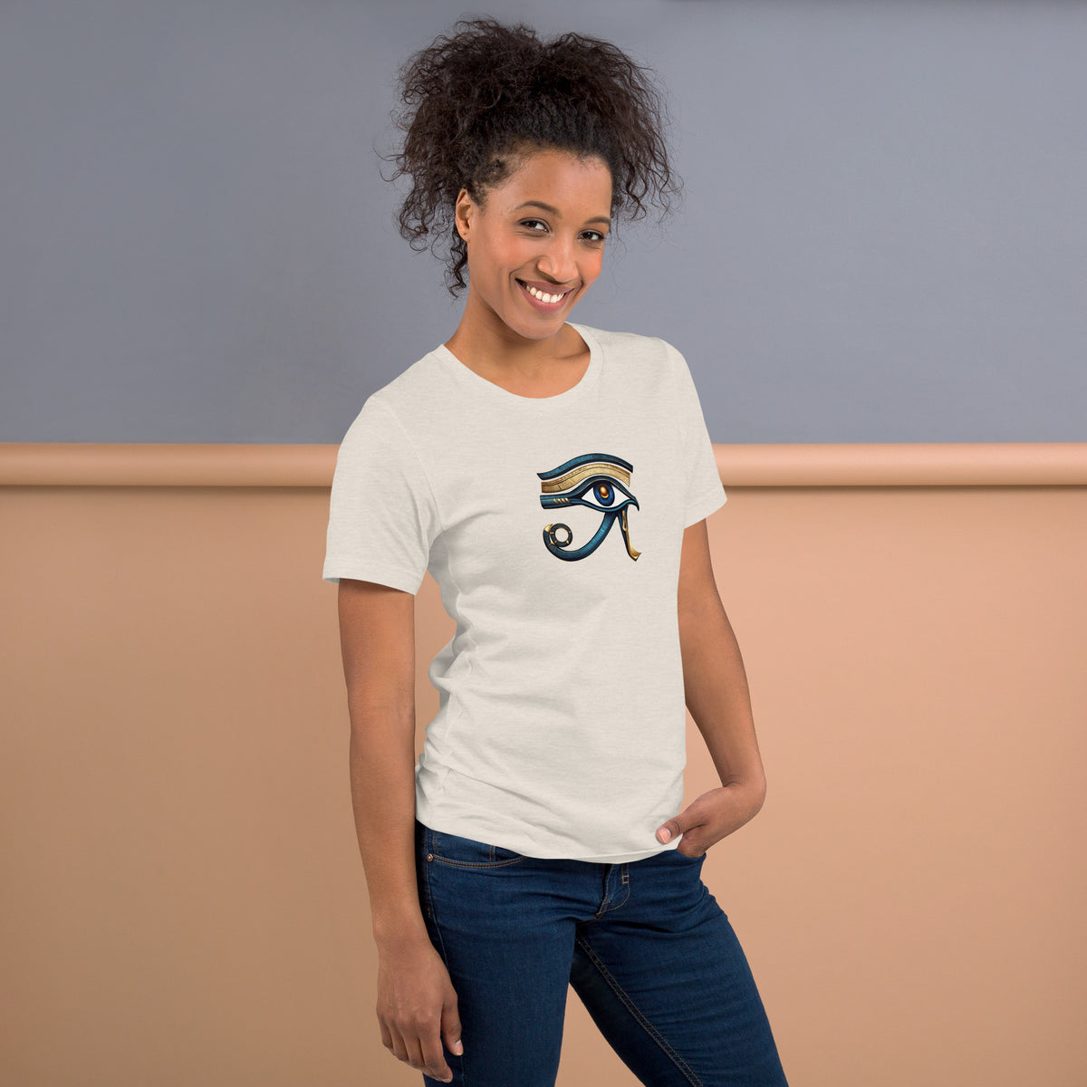 Cream T-shirt with colorful Eye of Horus graphic on the chest